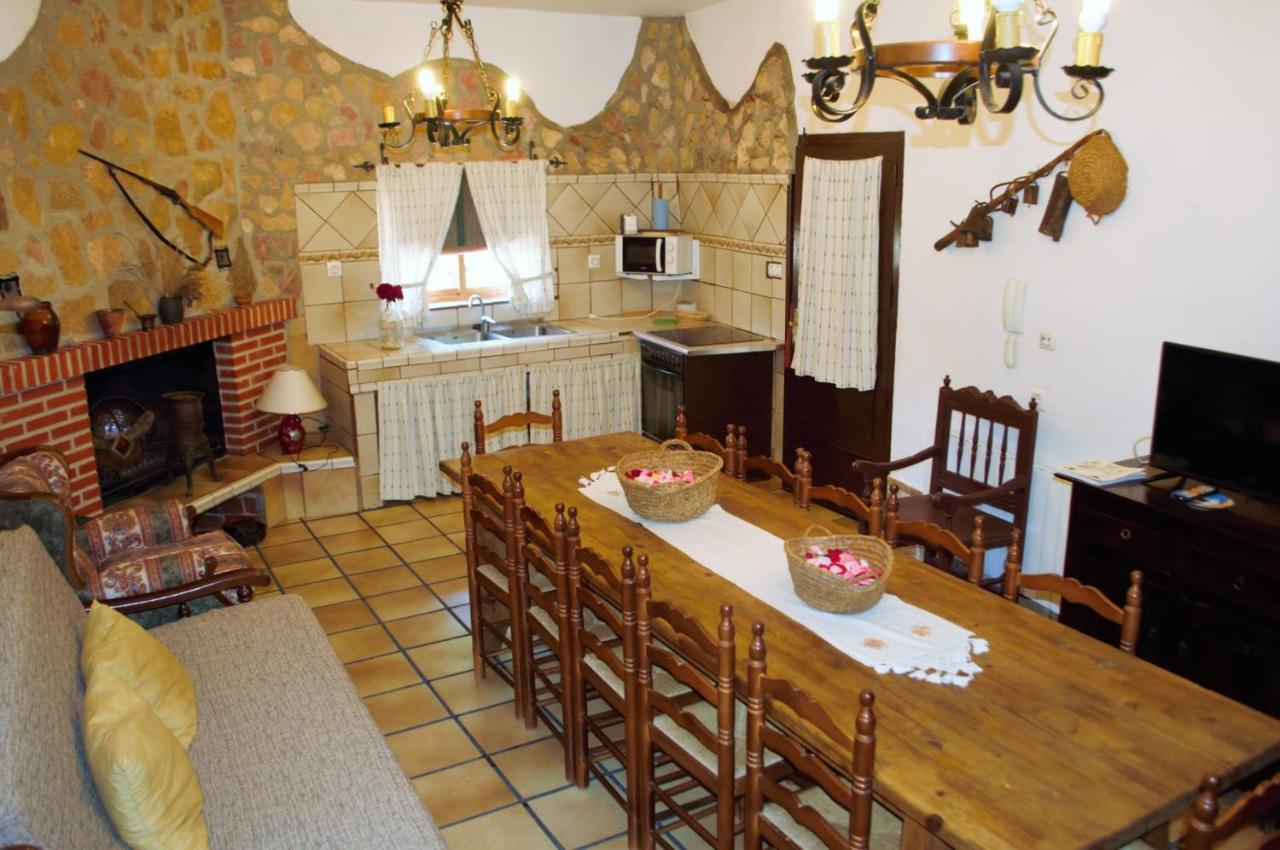 Casa Rural El Huerto Del Trucho Oliete 外观 照片